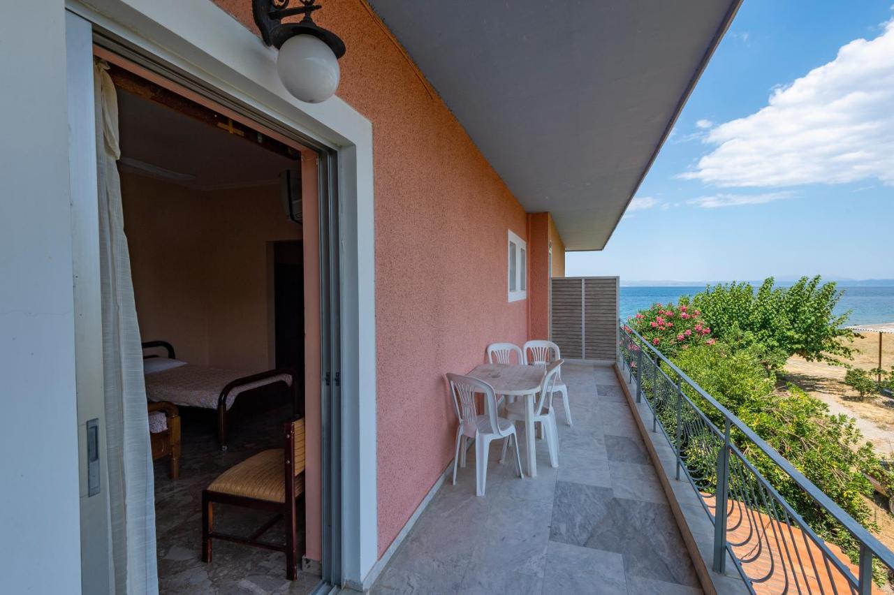 Hotel Agamemnon Beach Agioi Apostoloi  Extérieur photo